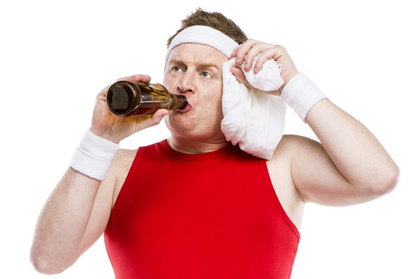 筋肉がつかない理由⑲「アルコールの過剰摂取」